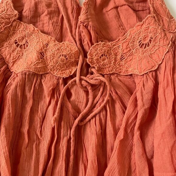 FREE PEOPKE BABY DOLL GAUZE STRAPPY FLOWY BOHO TOP - Picture 3 of 3